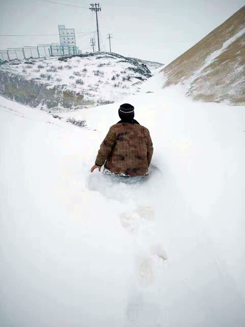 6008集团官方网站矿业北方权属企业“战风斗雪”保增添（之二）