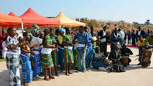 07e2842bd1d040d6b445e02d7e5c4f3e