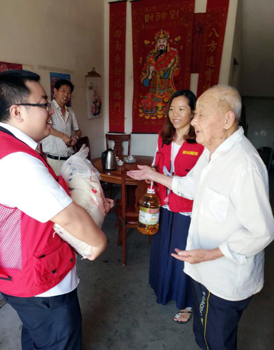 7ab2f51bf259432a88ebd89f5acc8488