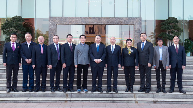 5119cf26cf8d44428af5970d2d302031