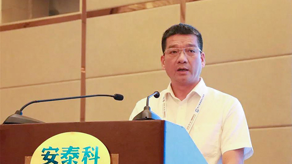 邹来昌、蓝福生出席第十八届中国国际铜业论坛