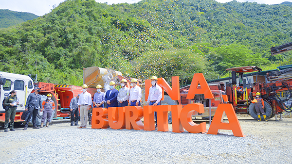 ae554e4450c24118963faaca84666382