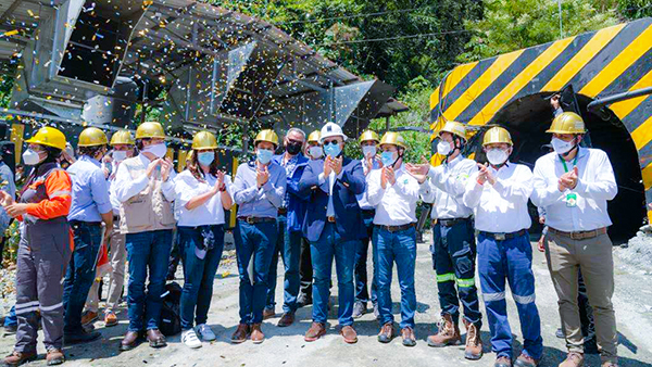 ef110778c5b5487e97c2650e76b7b107