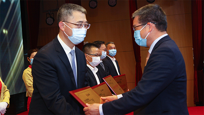 01247dbd2653463ba99653696e11429f