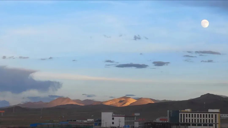 0ec0a6a36d5643d2950ce18c33ad9710