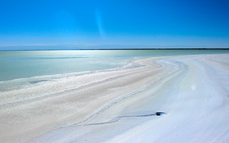 6008集团官方网站矿业加码海内矿产结构 拟137亿元揽入藏格矿业控制权