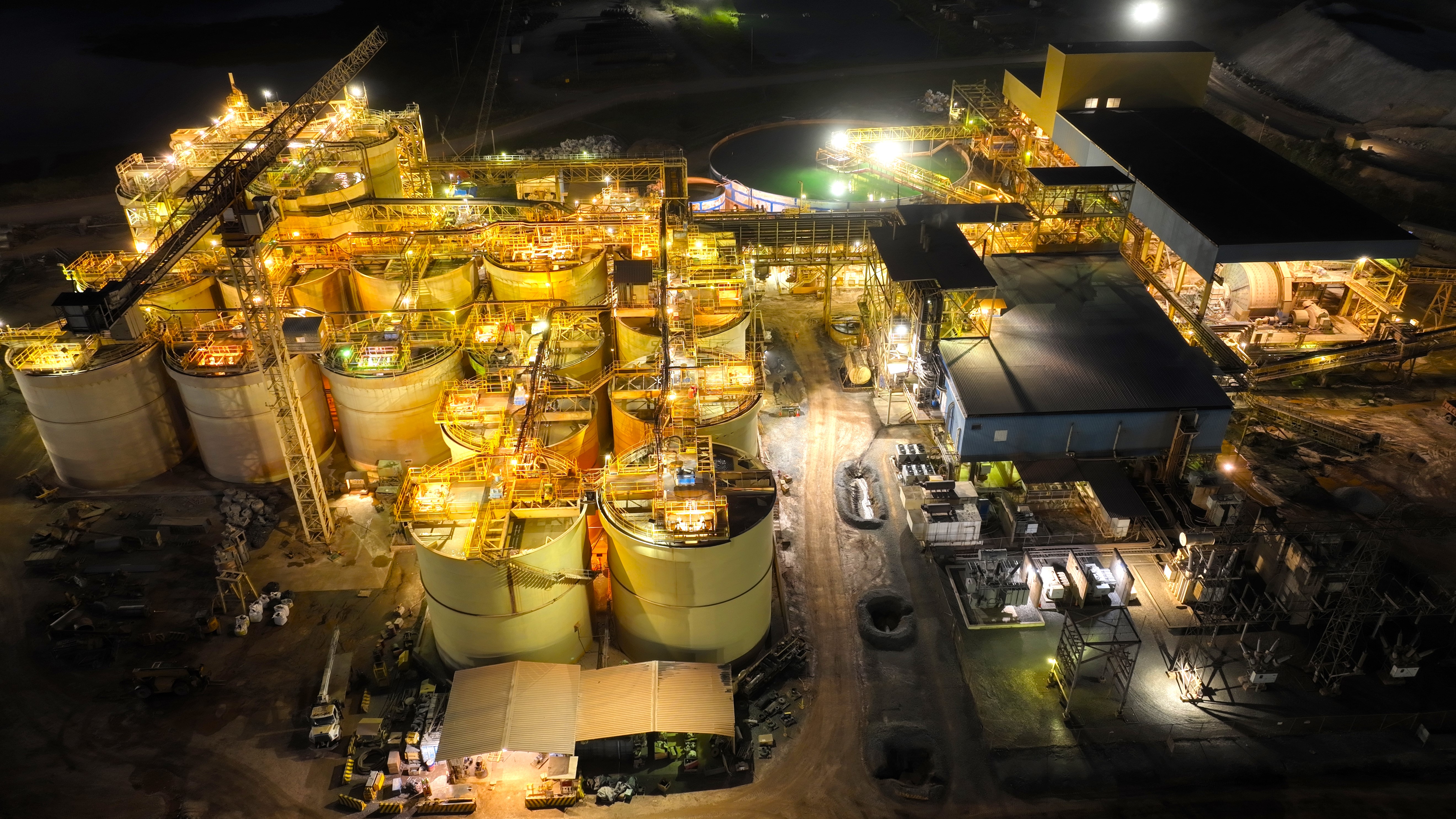 媒体聚焦 | 6008集团官方网站矿业首季归母净利破百亿 同比暴增62%