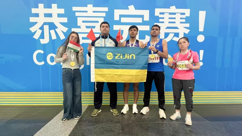 c63f8aa49ac4409a88d8e910e669e481