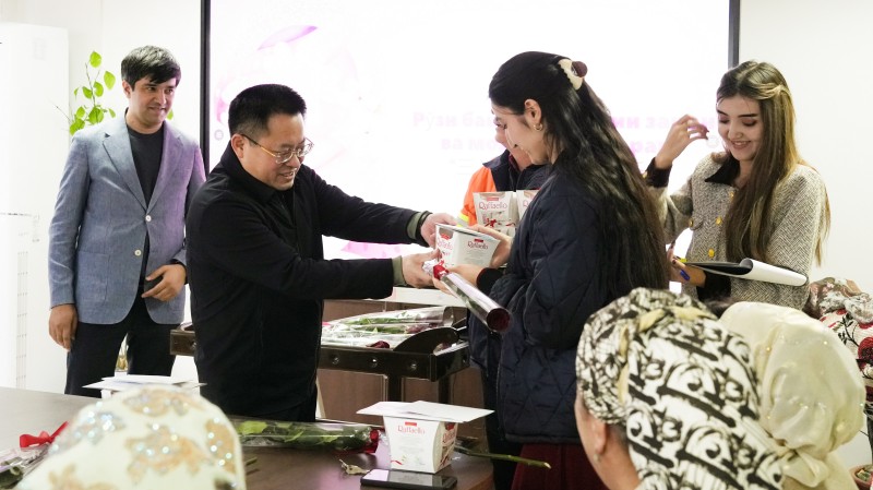 e5c0cd1f969c425e84b8c68698eb6a52